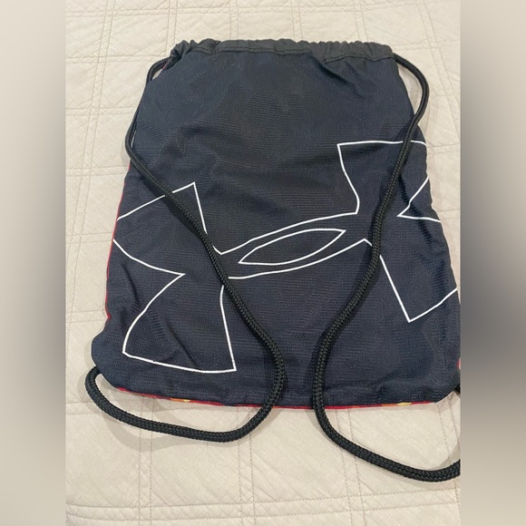 (3/$15) NWOT Under Armour drawstring bag - Picture 6 of 6